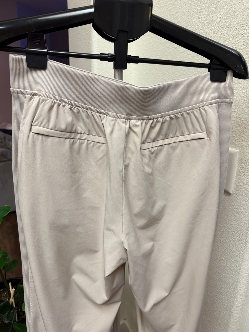 Athleta Brooklyn Mid-Rise Ankle Pants Abalone 8 Athleisure Travel Comfort - Picture 6 of 8